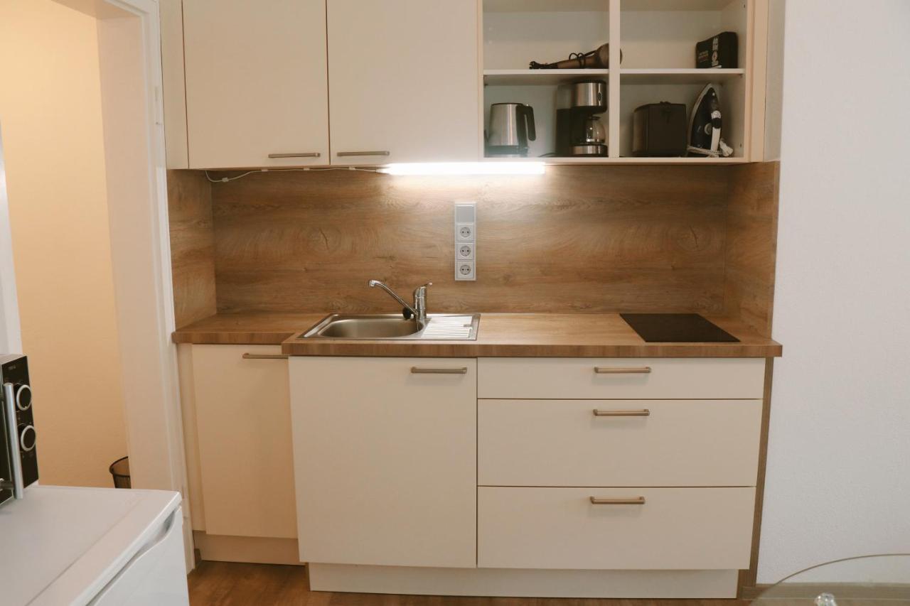 Helles Apartment Fuer 1-2 Pers. Mit Parkplatz Und Wifi Kraiburg am Inn Exterior photo